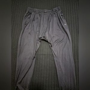 Nike haram yoga pants